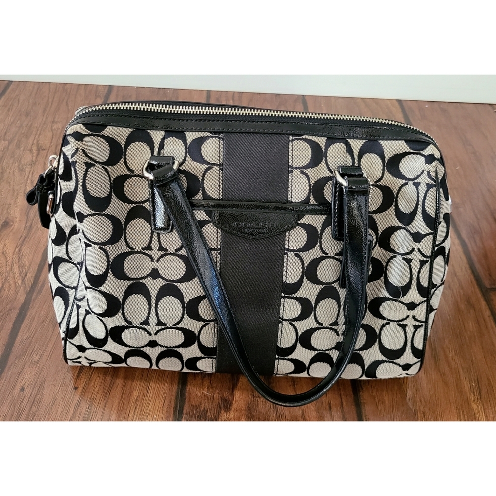 Coach Nancy Satchel